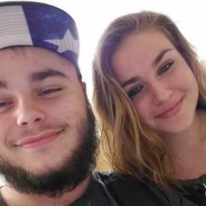 Meet your Posher, Hailey